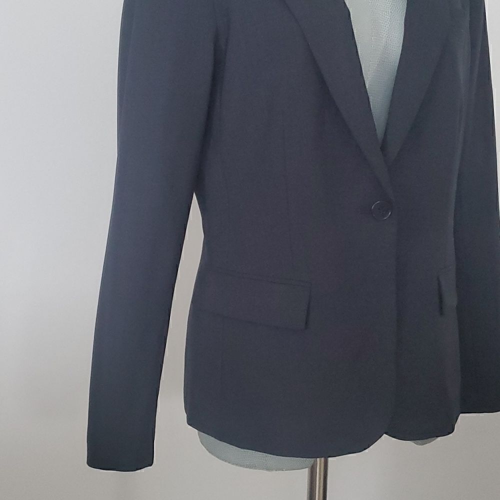 Theory | Single Button Blazer - Picture 4 of 8